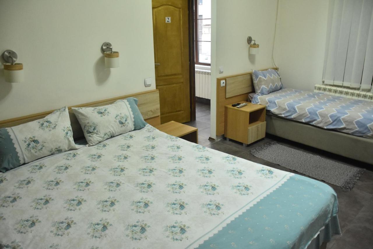 Mps Lux Apartments Ni Екстериор снимка