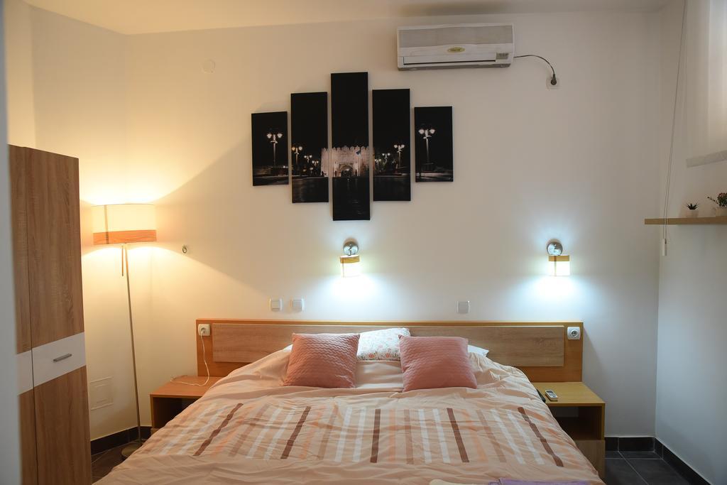 Mps Lux Apartments Ni Екстериор снимка