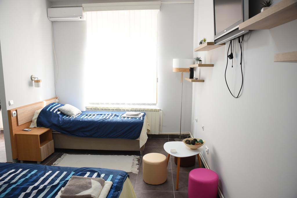 Mps Lux Apartments Ni Екстериор снимка