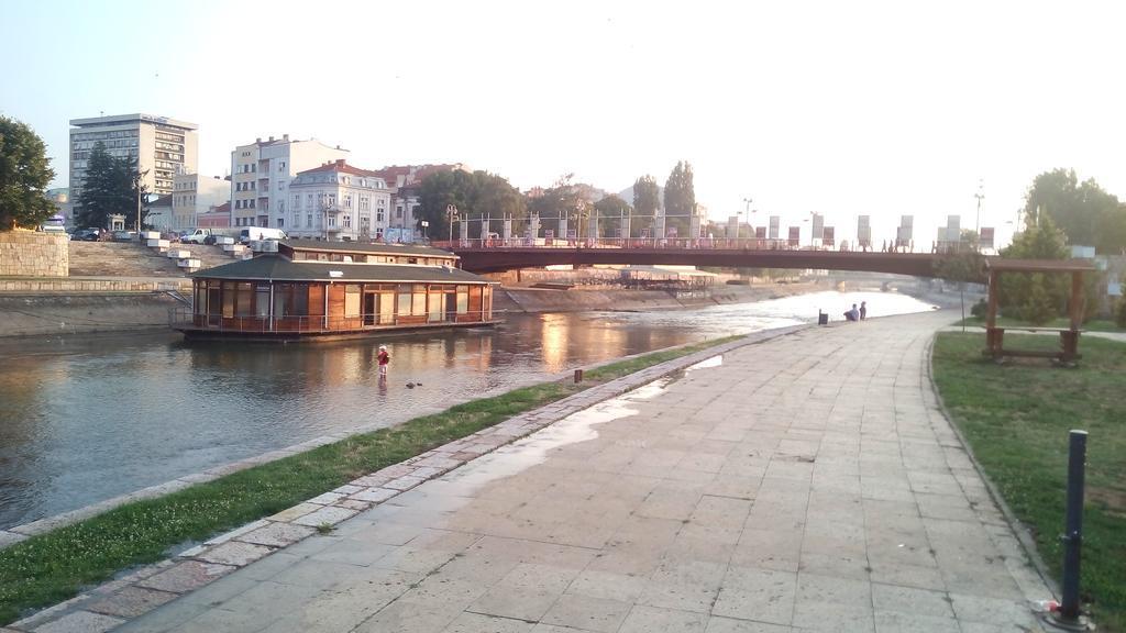 Mps Lux Apartments Ni Екстериор снимка